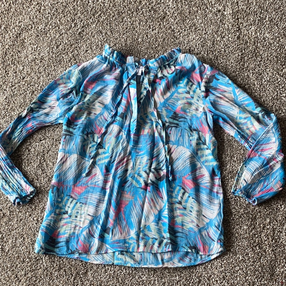 💚 3/$15 Counterparts Vibrant Blue and Pink Blouse H